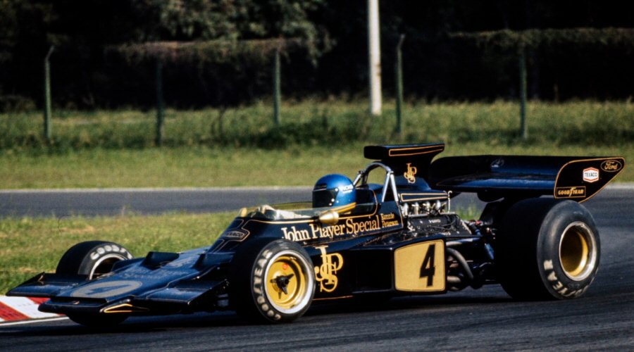 TheRacingArchive by Martín Intanno tweet media