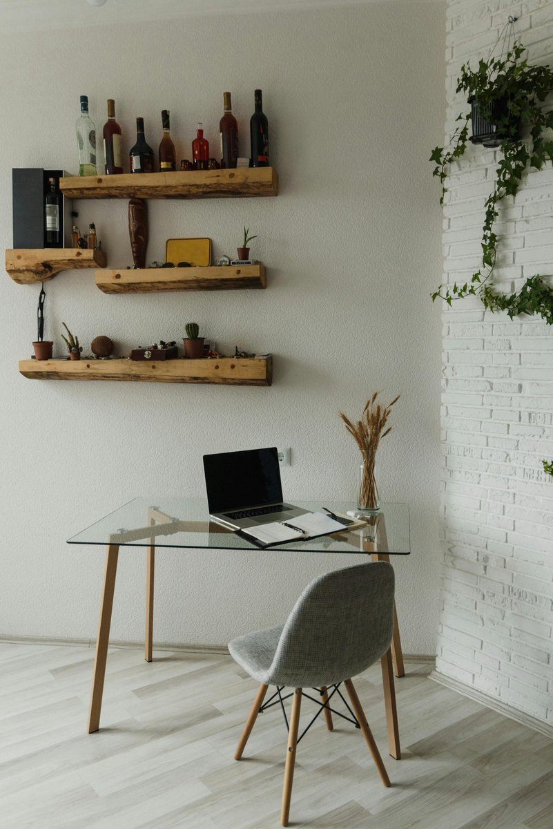 RedCarpetDecor1's tweet image. Elevate your home office with sleek and modern décor that inspires productivity and style.
Redcarpetdecor.com

#homeoffice #shopdecor #modernworkspace #decorideas #officeinspo #stylishwork #luxurydecor #workspacegoals #homeupgrade #designinspo