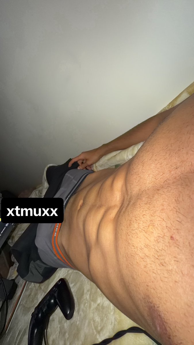 xtmuxx tweet media