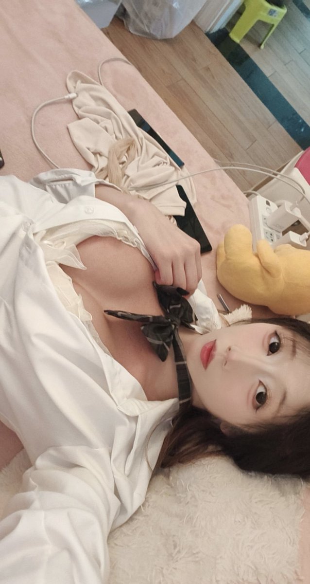 PENGYAO00's tweet photo. 雌堕有第一次就有无数次，
从一开始的浅尝辄止，
到现在每天规律按摩屁穴，
自觉洗脑，放弃一切男性尊严，变得女性化，成为没救了的雌堕婊子
#西安男娘 #西安ts https://t.co/9c00JP2ZCm