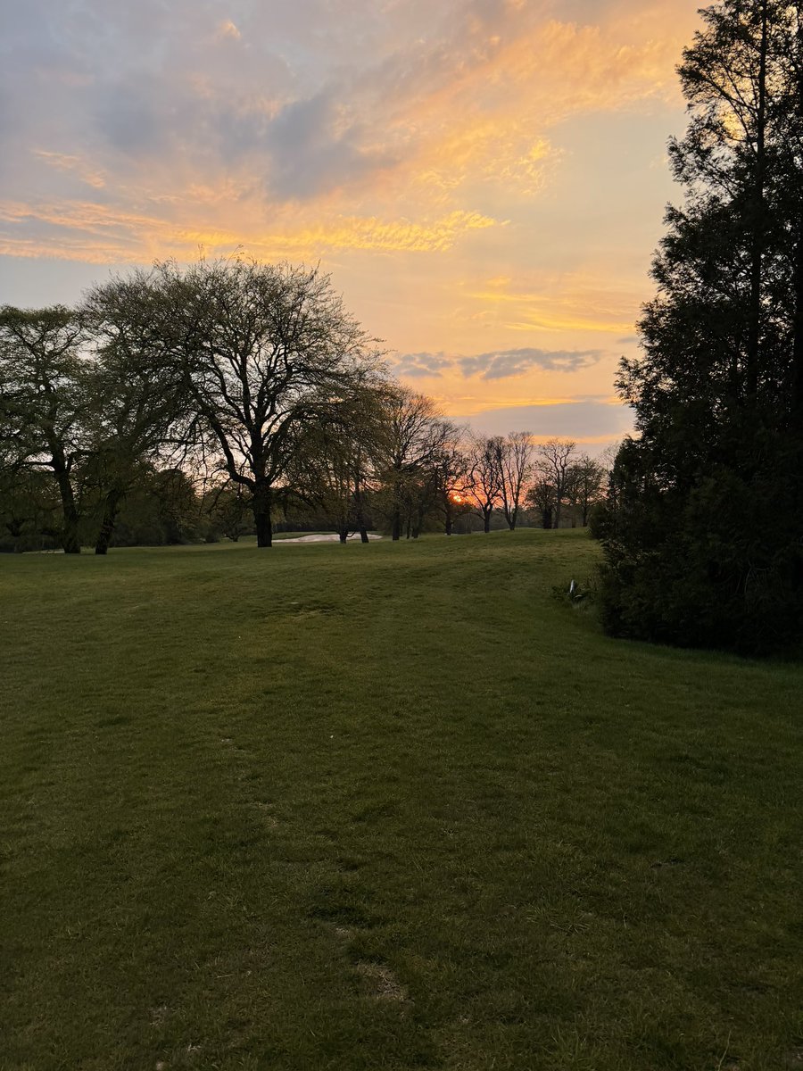 Conn19_'s tweet photo. Just wanna be good at golf man 🫩 https://t.co/sucpQQiA6Y