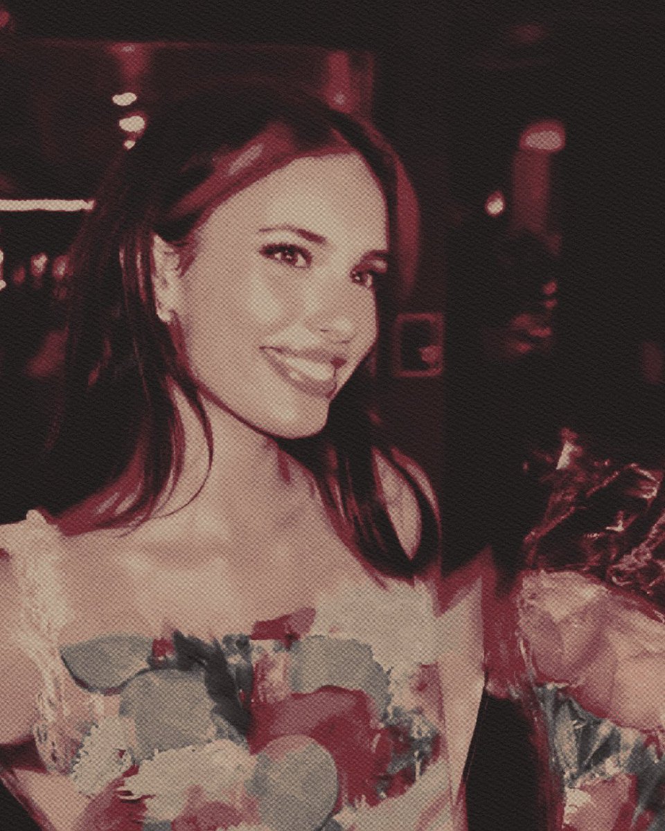 ᅠ ᅠ ᅠᅠ ᅠ ᅠ ᅠ ᅠ ╱╱ * 𝓵𝚞𝚌𝚛𝚎𝚣𝚒𝚊 ｡ tweet media