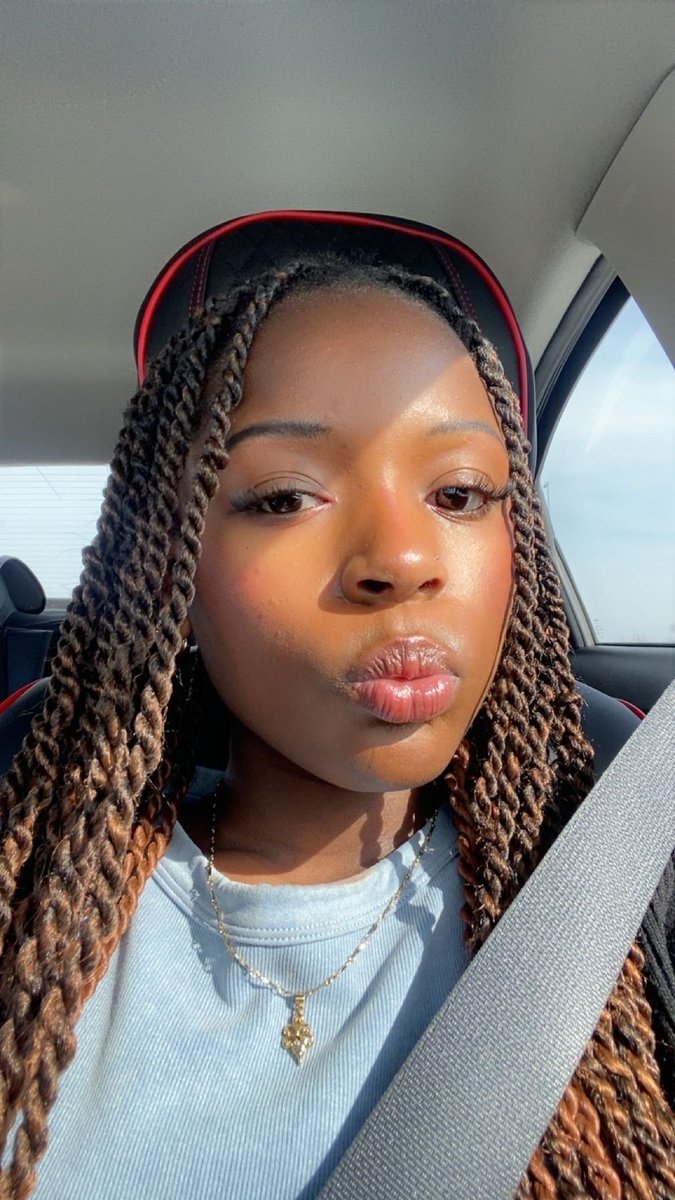 bea ༅ ₊˚ tweet media