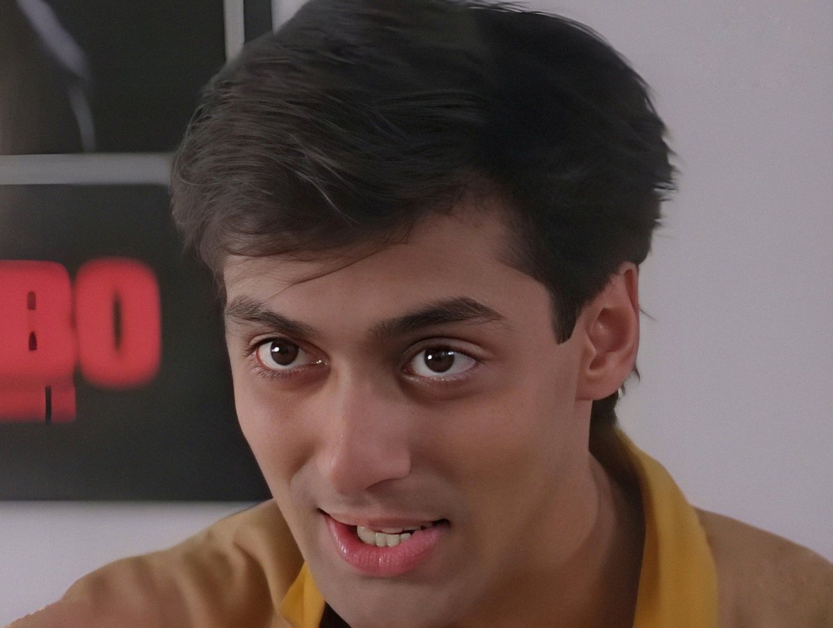 BeingPremForver's tweet photo. सलमान खान 🤍💗
@BeingSalmanKhan #SalmanKhan 
#PremForver 
फ्रोम #PattharKePhool 1991 💎🤍☺️ https://t.co/3z3H7qtgCG