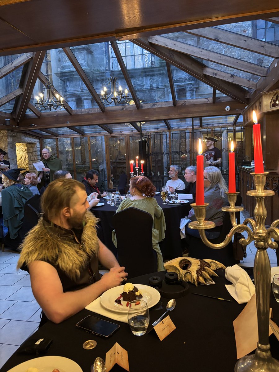 Mark_Meer's tweet image. 🏰 At the opening night banquet for Round 3 of @dndinacastle 2026 at @BWwalworth, with fellow Dungeon Masters @kellylynnedang  @ItsBethTheBard @GeekyPinup Edward Spence &amp;amp; Cam Rout!

💀 Lich Mask by @CFXunmasked 

#DnDInACastle #DnD #DungeonsAndDragons