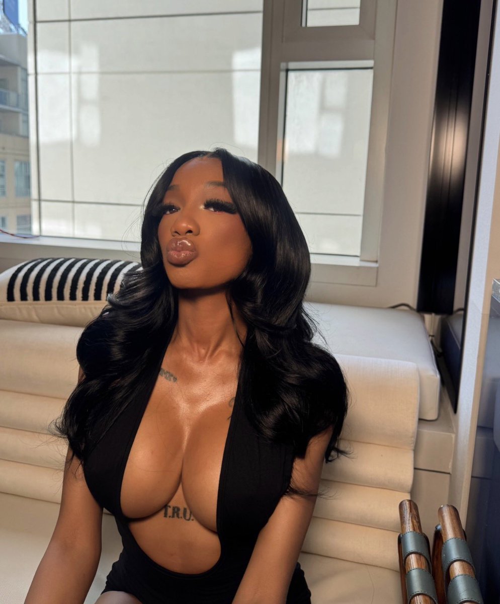 The Zeus Report tweet media