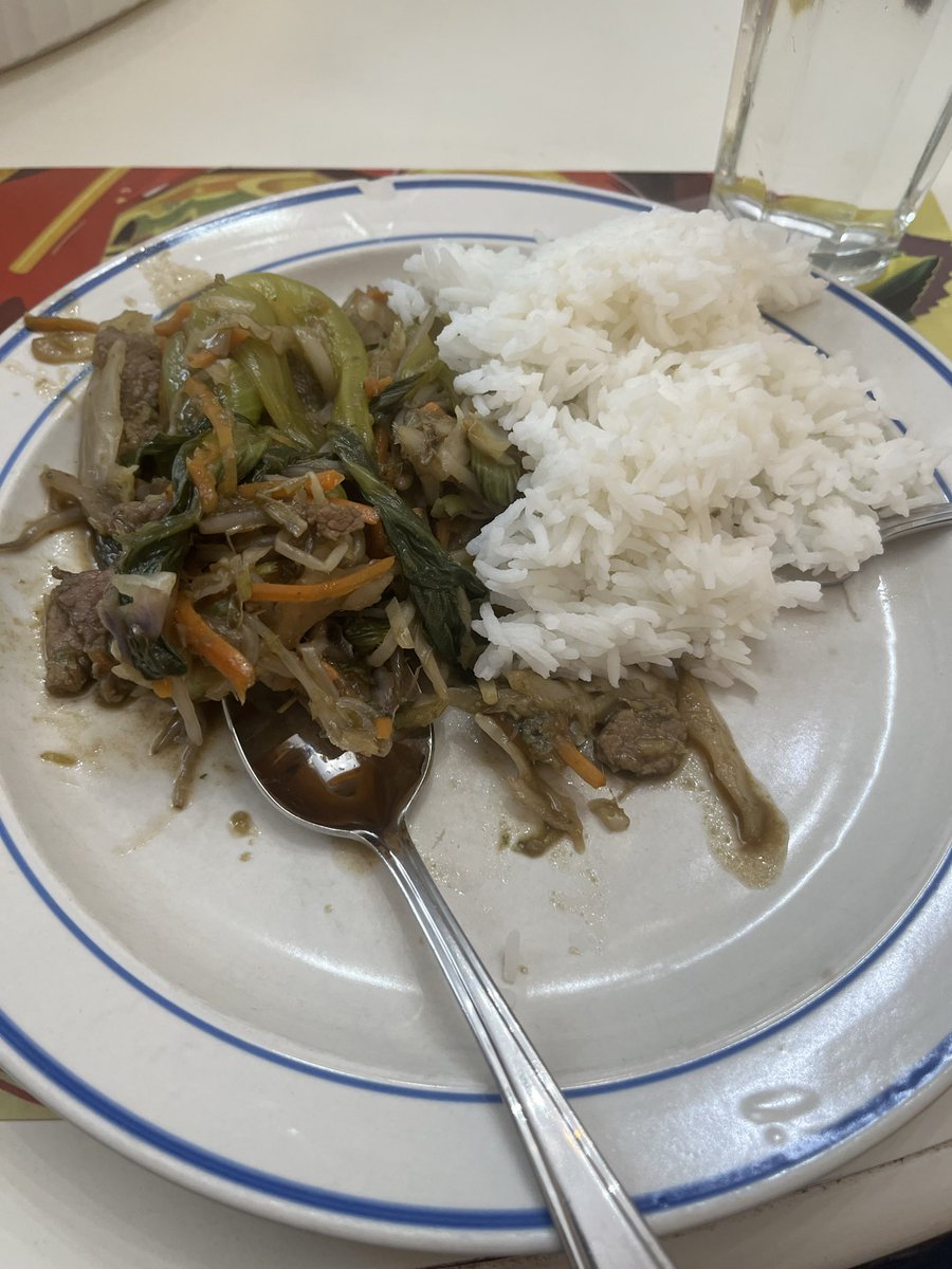 mattmfuchs's tweet photo. Lemongrass beef with Bok Choy tonight and homemade ramen last. Yis now. https://t.co/KdVa0z4vmG