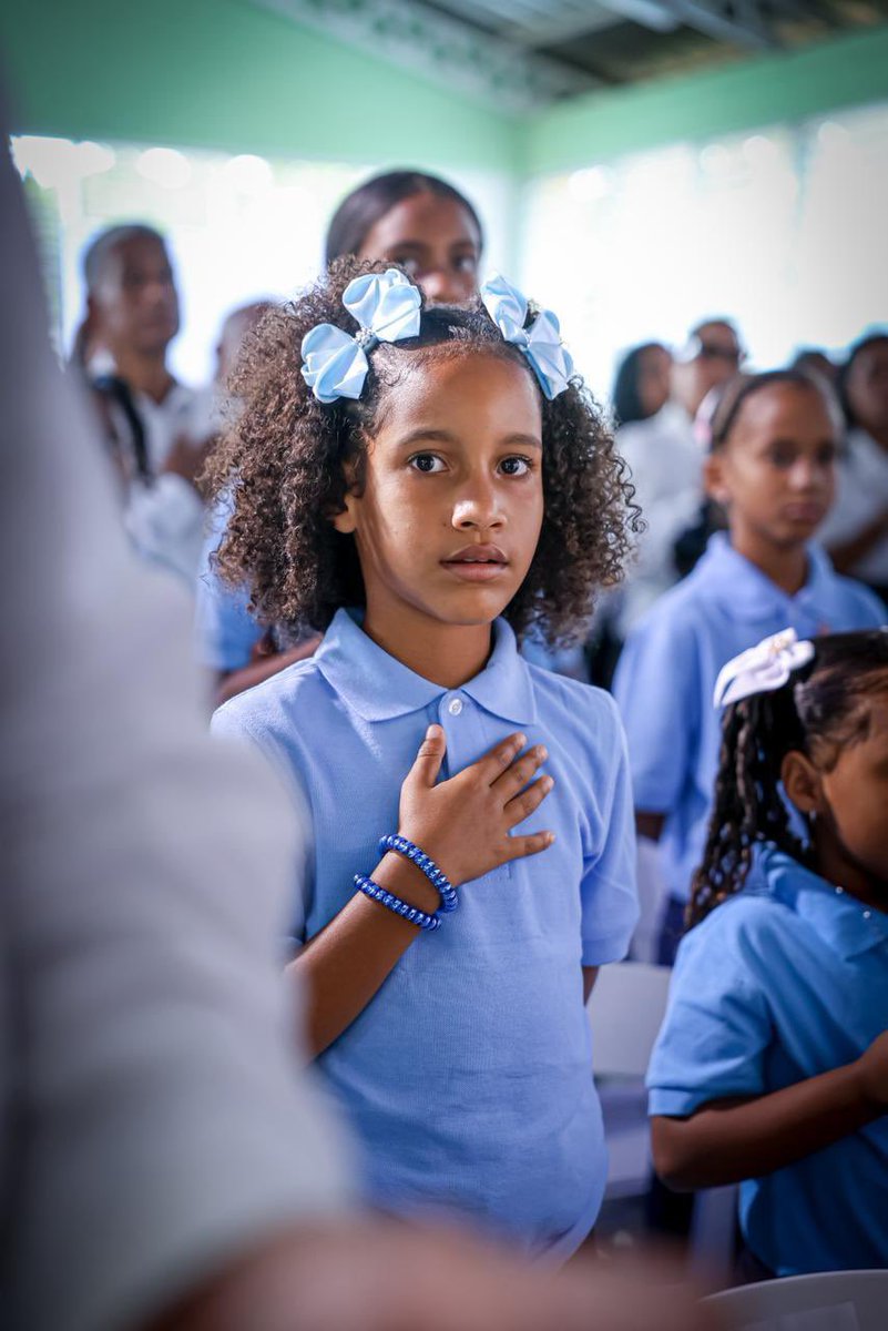 EducacionRDo's tweet photo. ¡Transformamos📚 la educación de María Trinidad Sánchez!

Hoy, el presidente @luisabinader y el ministro Luis Miguel De Camps (@LMDECAMPS) entregaron a la provincia costera🏝️ con dos nuevos centros educativos que impactan la formación✍️ académica de los estudiantes🙋 .

Cada escuela🏫 cuenta con los espacios necesarios para una mejora de la calidad educativa.