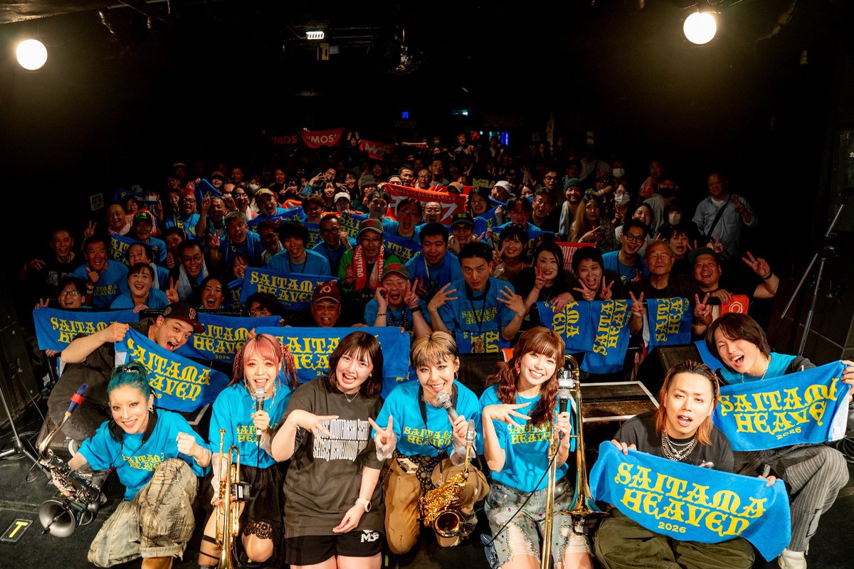 kinkun3_SHACHI's tweet photo. 4/26 MOS新体制移籍後初ライブは、越谷でAMIさん地元凱旋ライブ🎷 💙新衣装もライブも満点💯
移籍で、これまでMGR兼DJをやっていたChel さんとお別れとのこと。アンコールで登場し涙を誘った😭
#Erna さんとの2S、絵🖼は喜んでもらえた感じかなあ(꧞ 'ᢦ' )
#MOS
#AMI #Lotta #Miyu https://t.co/B5VLUXY7C5