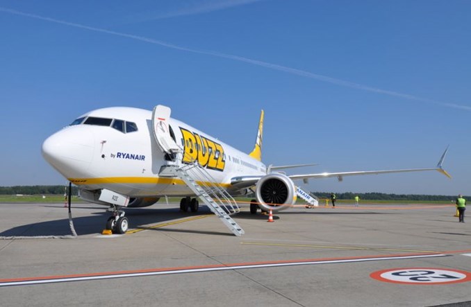 Lukasz_Malin's tweet image. ✈️Ryanair: Nie ma ryzyka anulacji lotów w Europie przez brak paliwa. "Rozmawiamy z dostawcami i tam nie ma alarmów".
Info: rynek-lotniczy.pl/wiadomosci/kac…
#ryanair #lotnictwo
