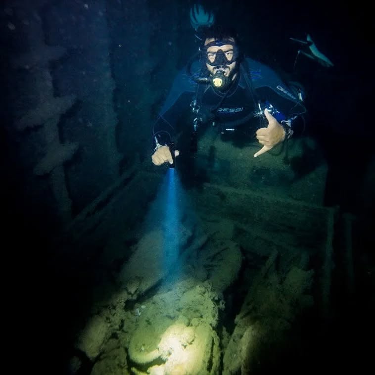 Isabelshakira11's tweet photo. This tlegorm wreck 

#fyp #explorepage #viral #reels
#scubadiving #diverlife #scubalife #underwater #oceanvibes #deepblue #marinelife #sealife
#underwaterphotography #oceanlife #divingadventures #usa #floridaliving #livingmybestlife #freedomlifestyle #goodlife https://t.co/Y28EHzy5Mu