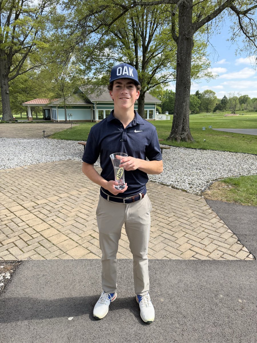 Braves Boys Golf tweet media
