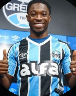 LucasRS tweet media
