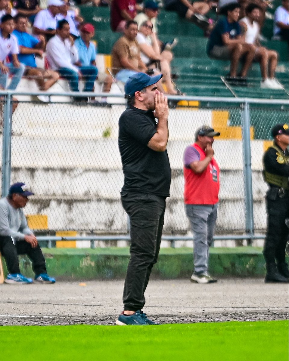 Liga2_oficial's tweet image. ¡Intenso y caliente partido entre CNI Estudiantil y Ayacucho FC! 🔥

📸 ITEA Sport

#Liga2Caliente
#ElAscenso