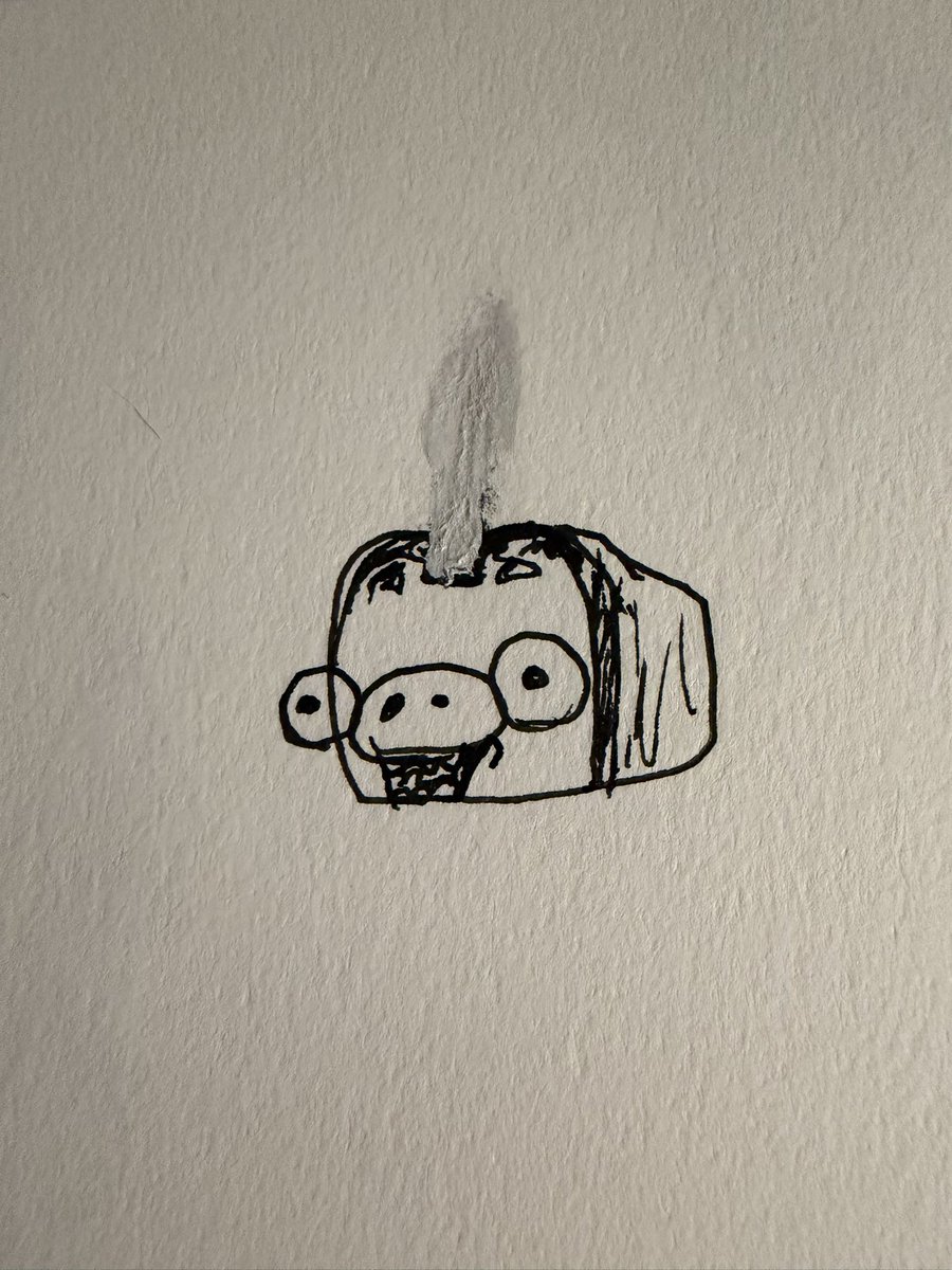 Leeedraws1's tweet image. Piggies
#angrybirds #badpiggies