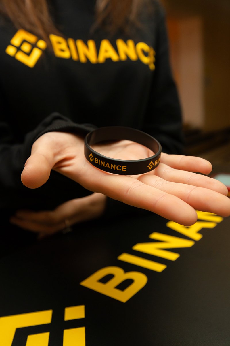 Binance tweet media