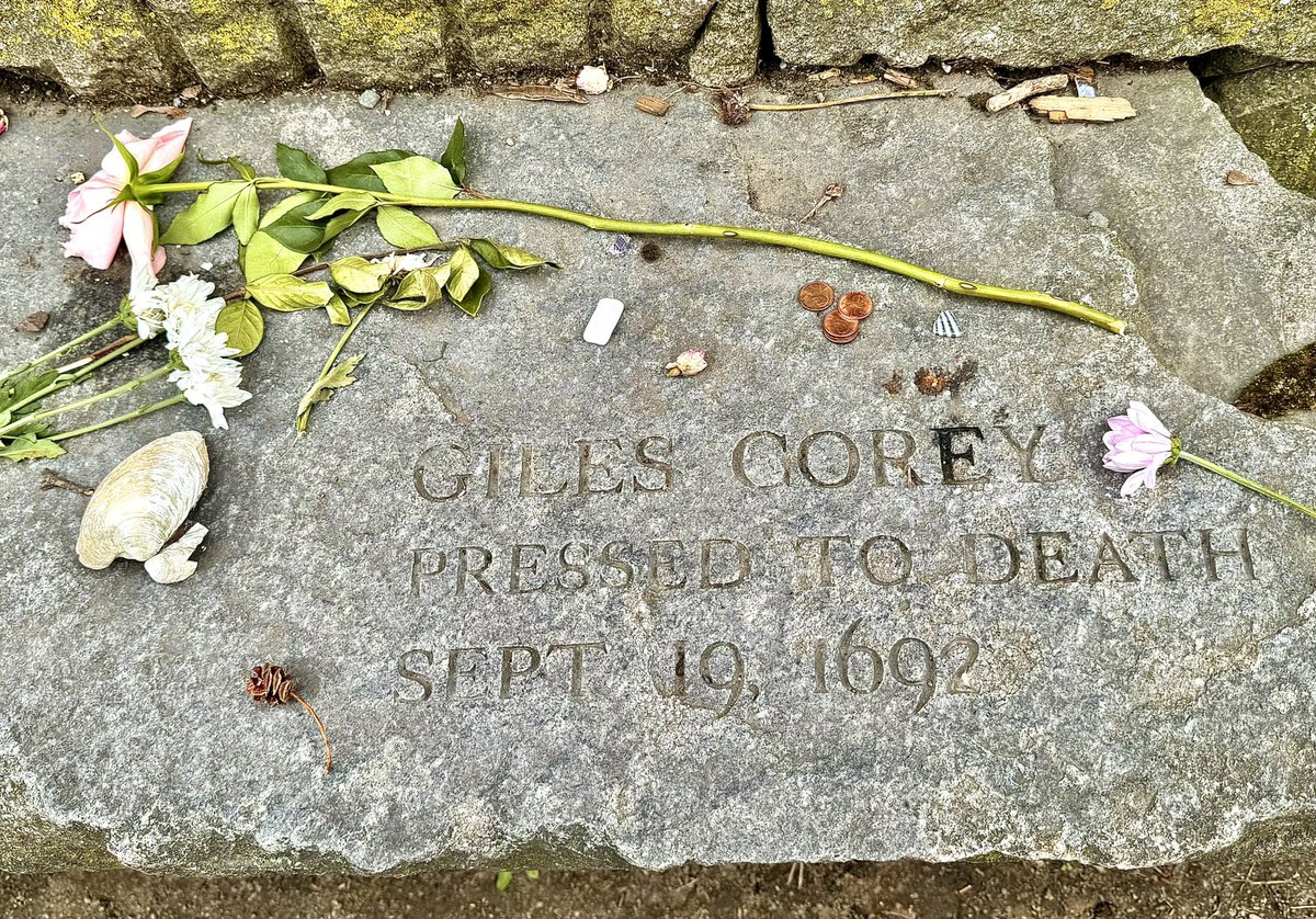 NovickCindy's tweet photo. Salem, Massachusetts today…. https://t.co/1FOkR4xZYQ