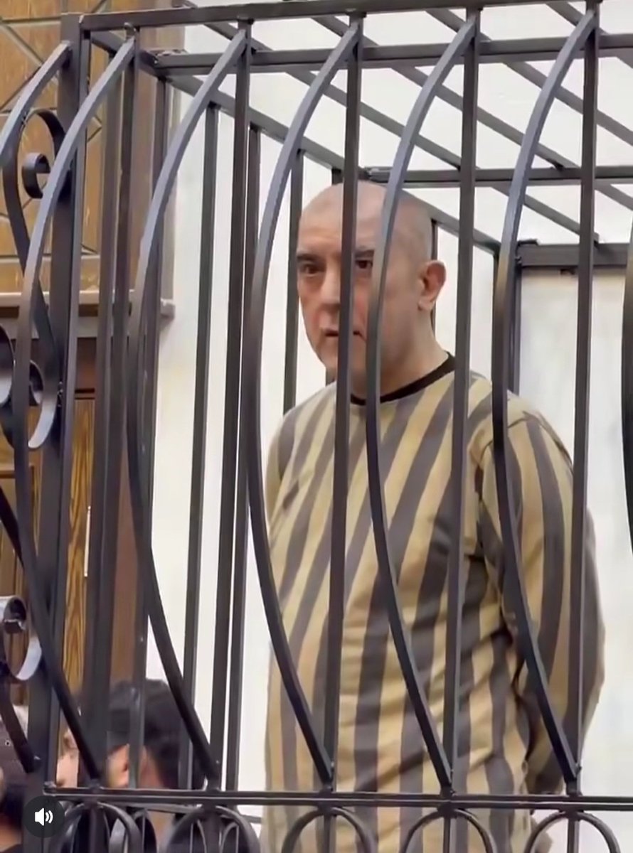 فانوس فرشته یک ایرانی عاشق یهود tweet media