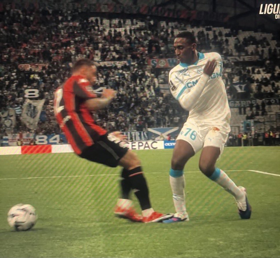 Footballogue tweet media