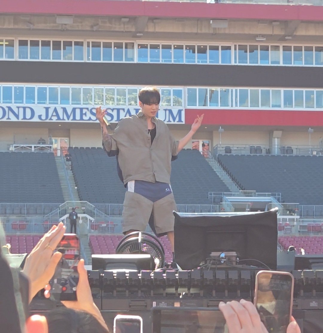 Yoonifer Yippee⁷ 🍭👻 tweet media