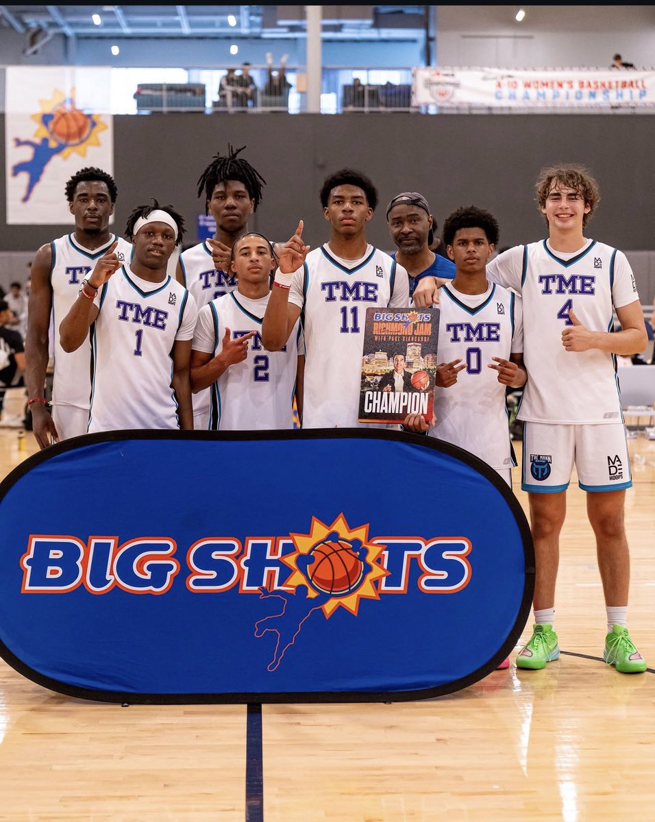 BigShotsGlobal's tweet photo. TRE MANN ELITE MHC WINS THE 17U SLAM CHAMPIONSHIPS AT #BIGSHOTS #RICHMONDJAM 🏆 led by MVP Gabriel Grimsley https://t.co/SaKsJT38iD