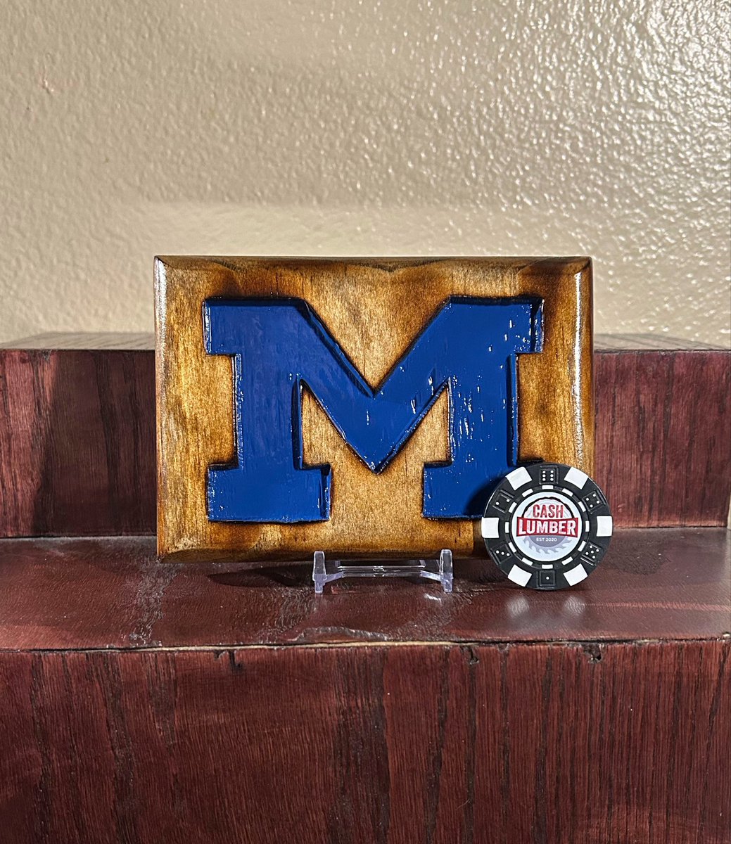 1Cash28's tweet photo. Handcrafted commissions for Michigan & all other teams are available. DM today to talk about a design. Reposts appreciated.
#CashLumber
#TBBRepost
#GoBlue https://t.co/uGXGVpJmkw