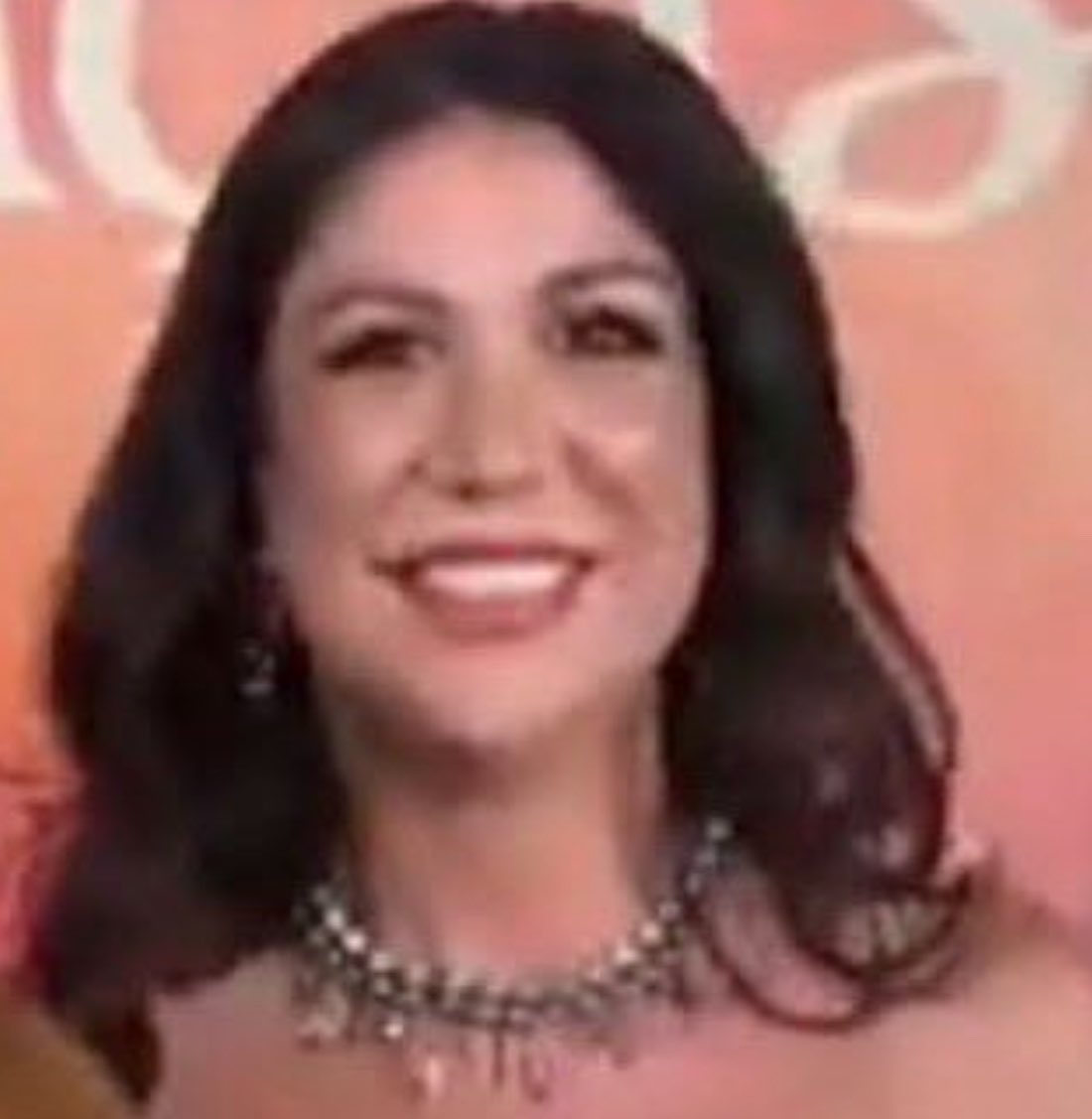 mico o jeito que eu fico nesse twitter por causa de duas mulheres, tenho nem idade pra isso mais