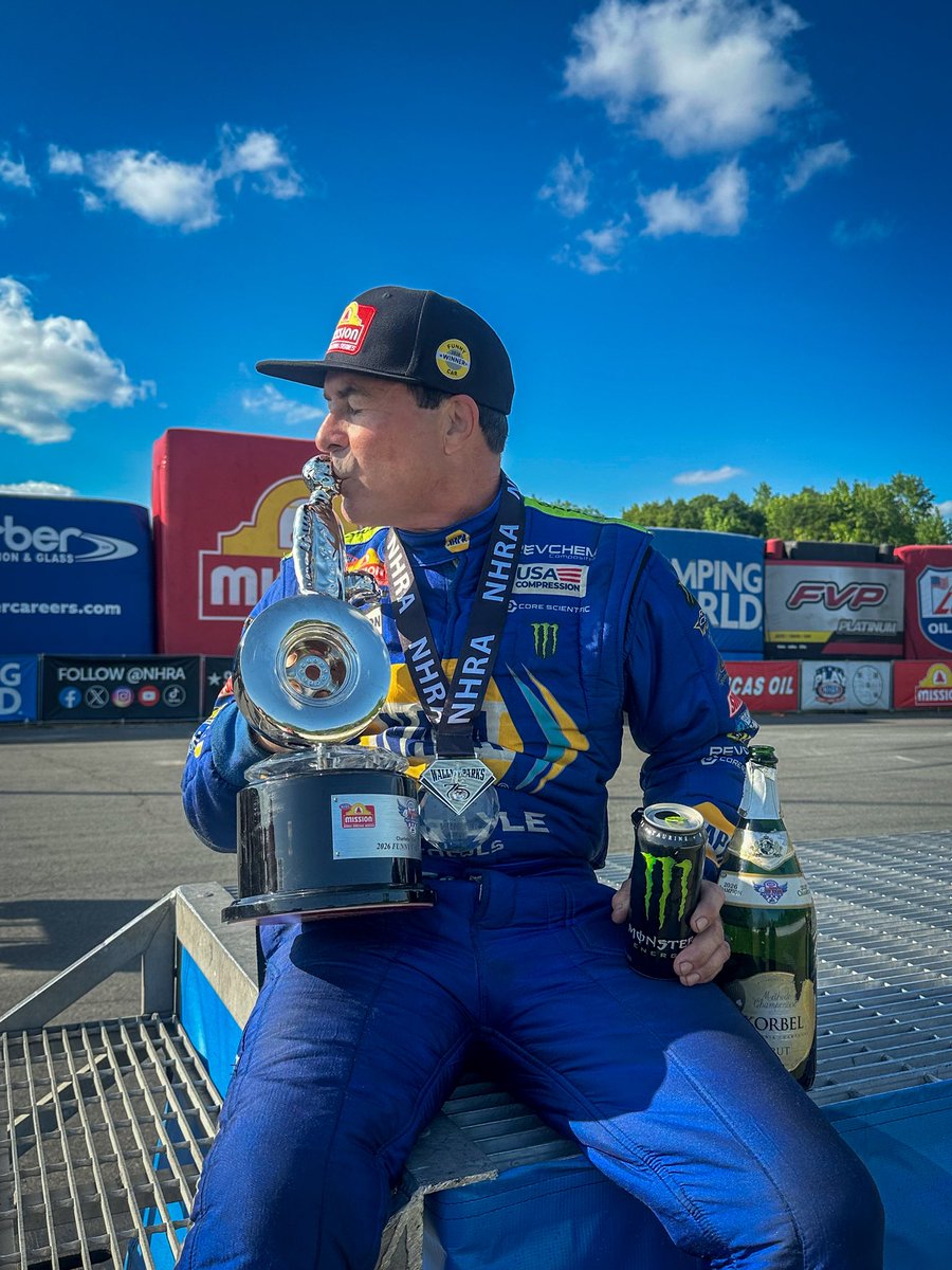 Ron Capps Motorsports tweet media