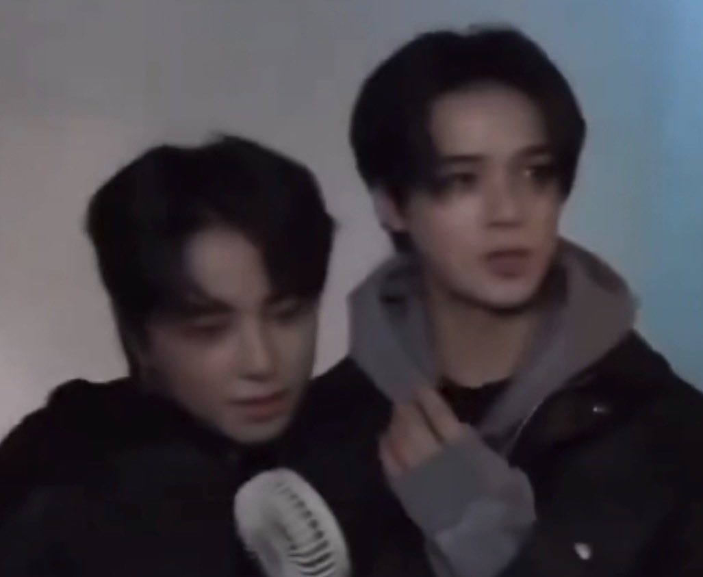 サラッタッタ tweet media