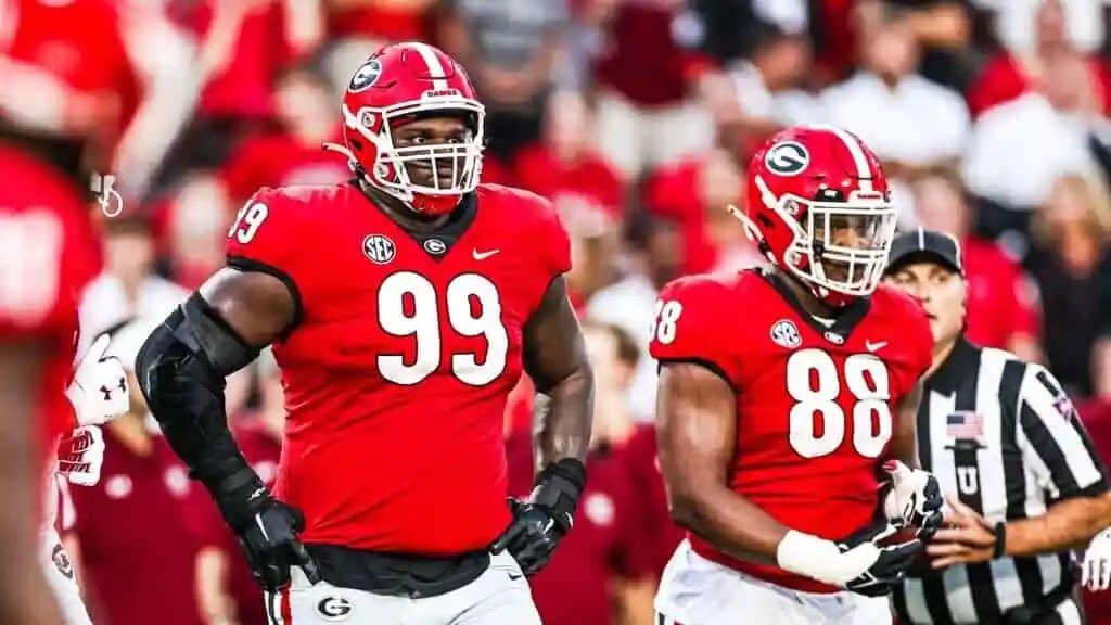 Mr. Beezy 🤬 tweet media