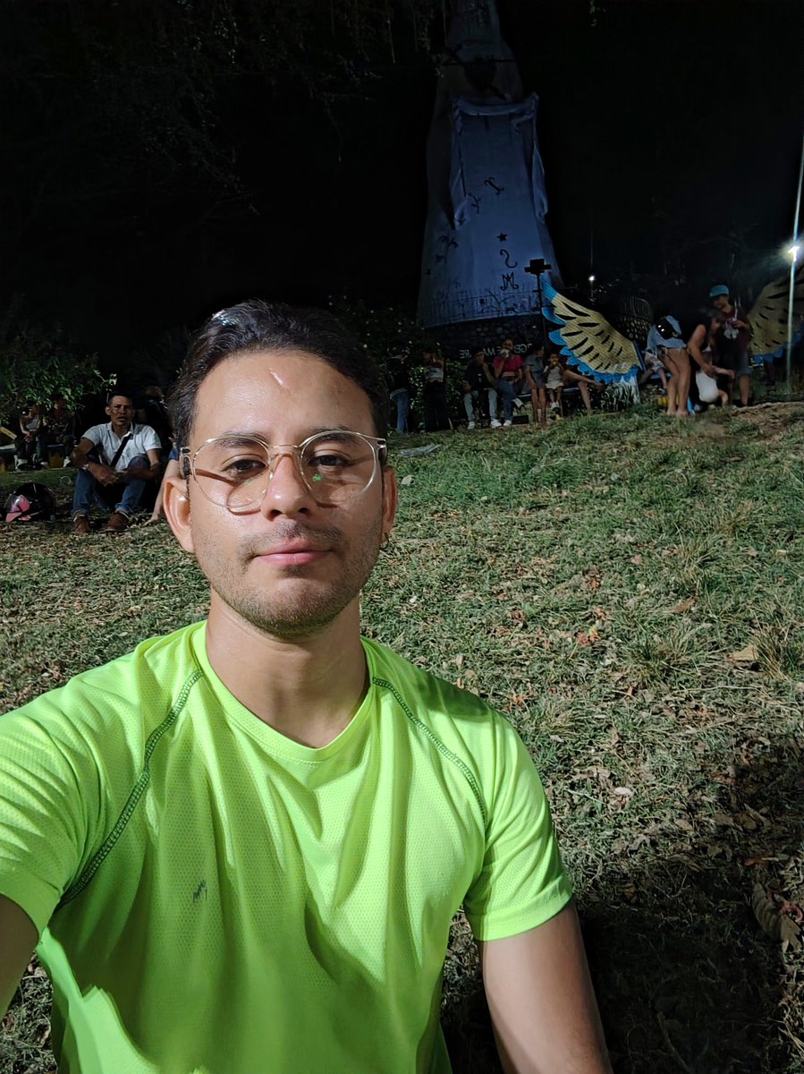 wheniget15's tweet photo. Donde la vida es buena #casanare #Yopal #llanos https://t.co/KgIqrJhxfH