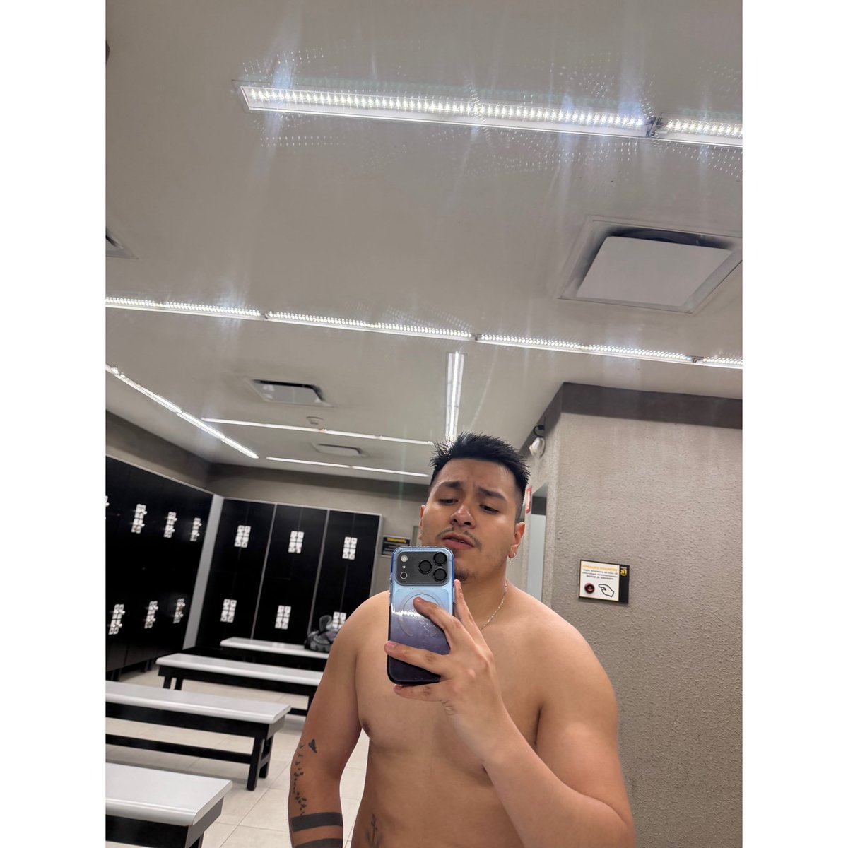 IB Uriel Ledber 🔞 tweet media