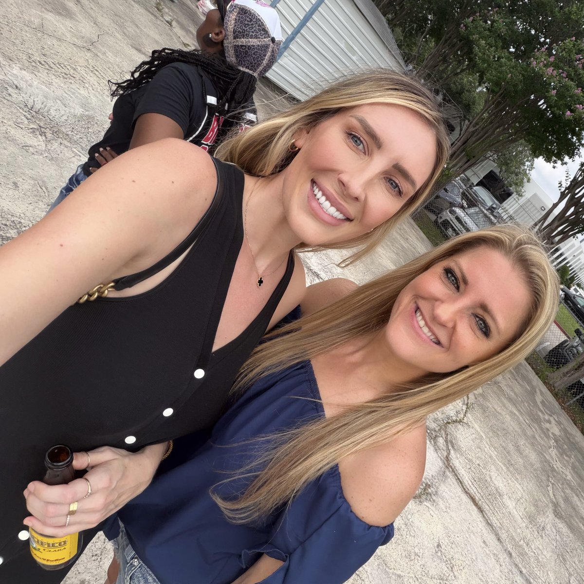 TIGRESS🐯 tweet media