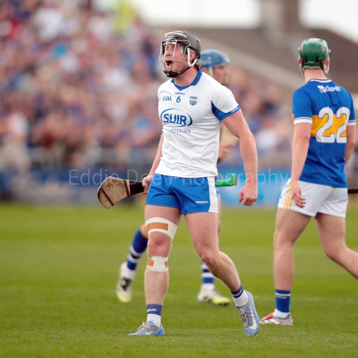 EddieDee_'s tweet photo. Waterford and Tipperary played out a pulsating draw in Walsh Park, with a dramatic late goal from Kevin Mahony rescuing a point for the Déise in a game that truly lived up to the "game of two halves" @WaterfordGAA @TipperaryGAA  @MunsterGAA https://t.co/SdlTvRfRtO