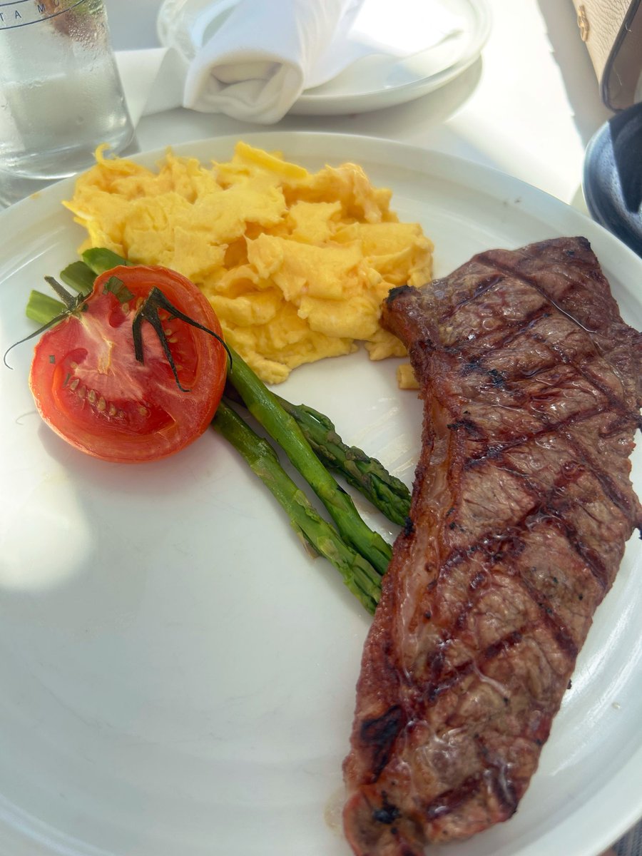 gabi ❦ tweet media