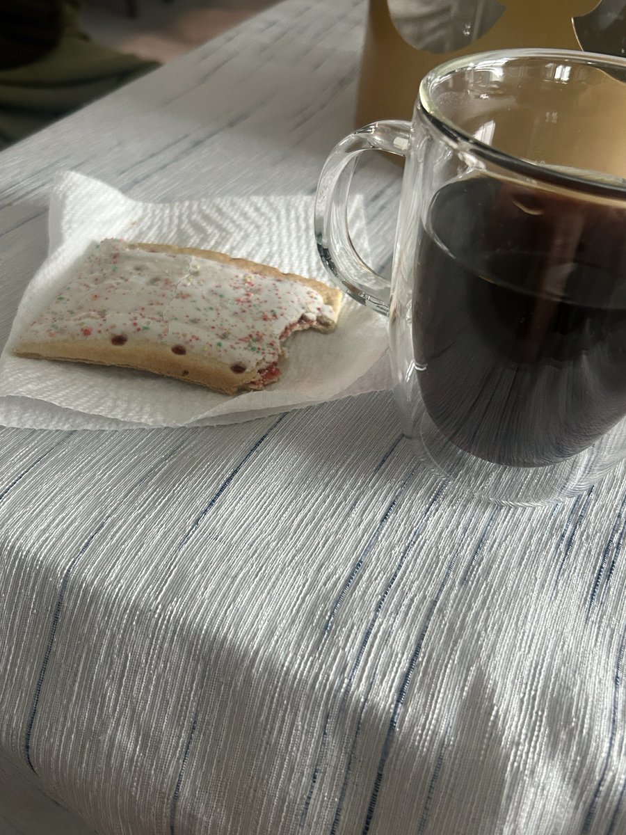 gabi ❦ tweet media