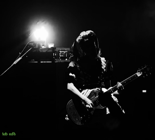 ElectricKo86874's tweet image. A few b/w Miku edits.
Have a bonza #MikuMonday !!
#bandmaid #jrock