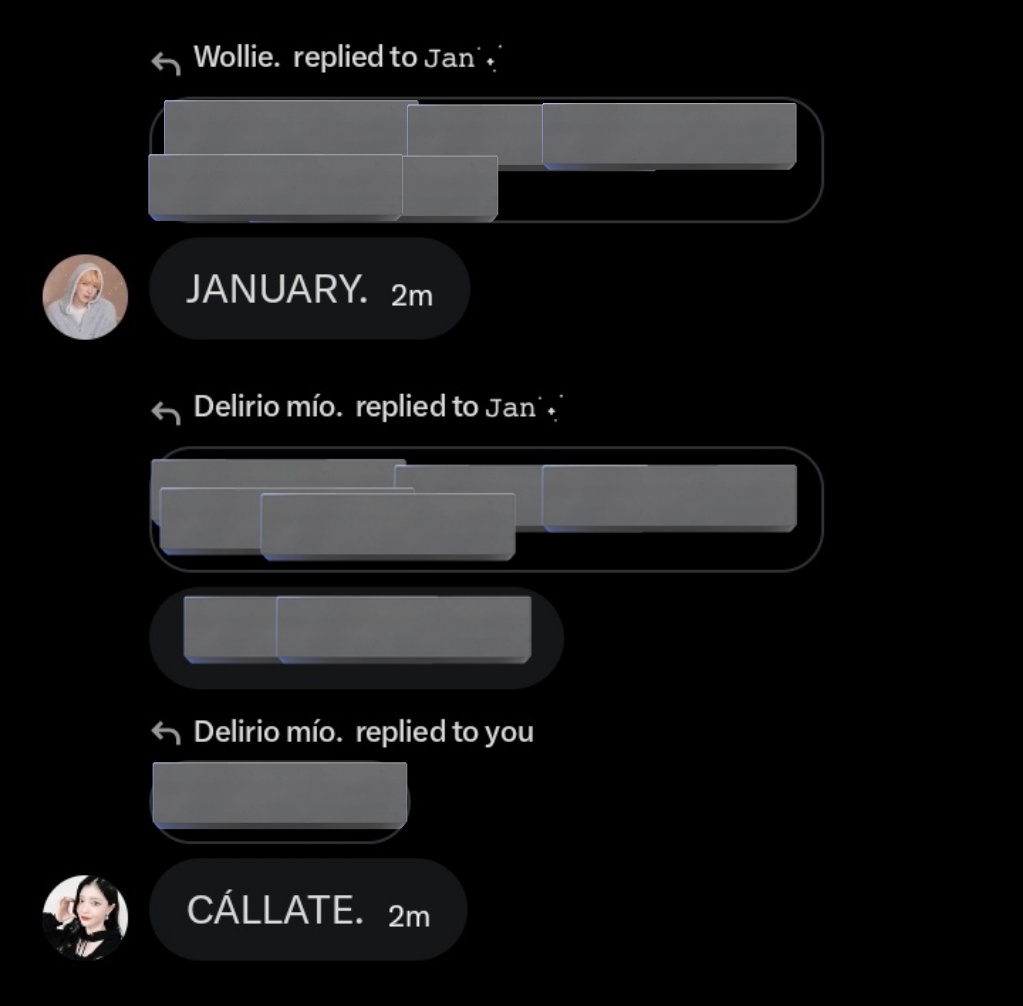 Jan y yo siendo regañados. 😞