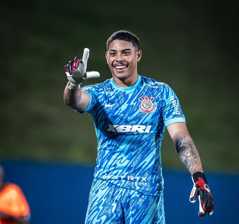 BOM GOLEIRO E ESQUERDISTA 😭😭😭😭😭😭😭
obg Deus!