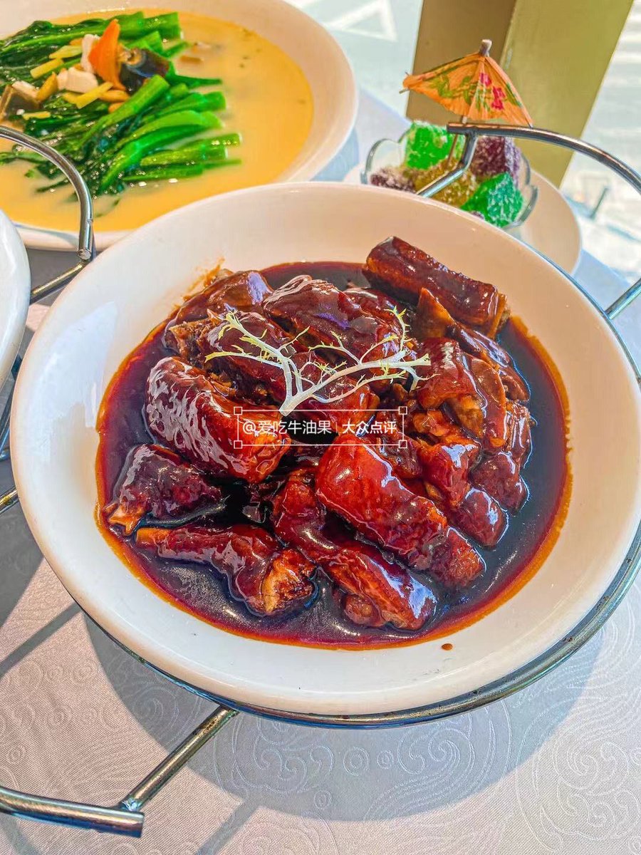 Bertclaudine1's tweet image. " Spring Festival Special: Crispy Eight-Treasure Duck u0026 Sweet Glutinous Rice Cake! Limited time—gather your family for a feast of luck u0026 flavor.  #FestivalFeast #ChineseNewYear"