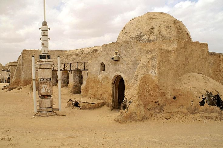 CRBukowski's tweet photo. @Neslibiraz Son los evaporadores de humedad de Tatooine https://t.co/HQMCtoBlQ6