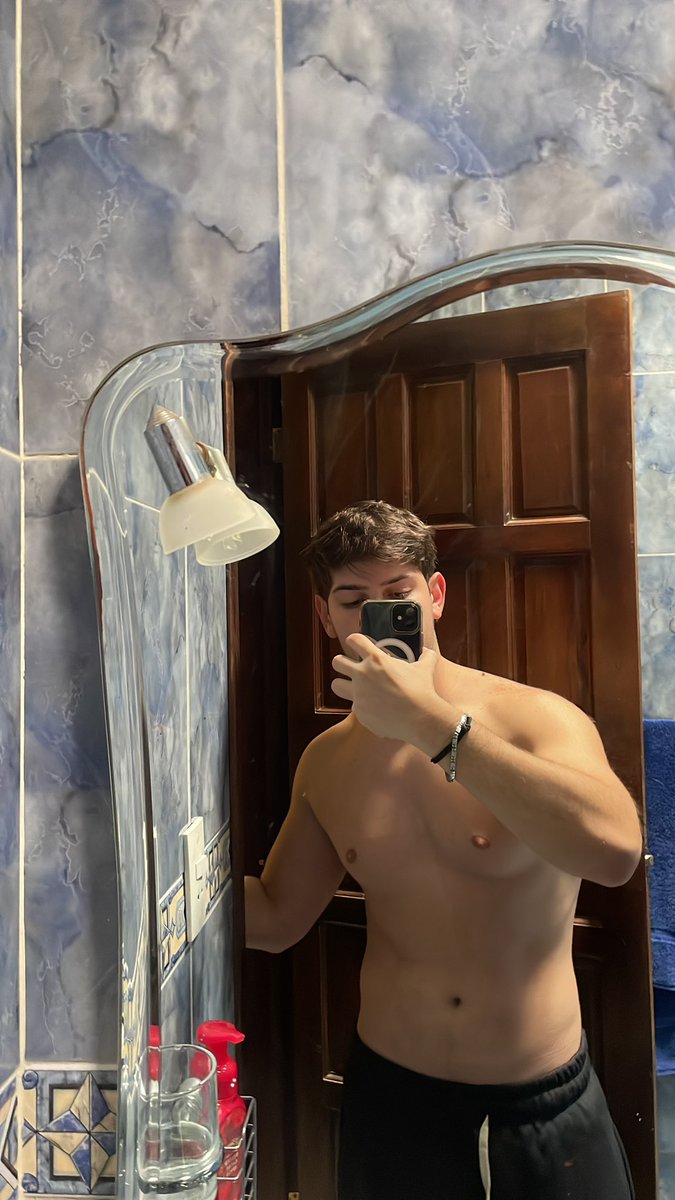 Nico 🏝️ tweet media