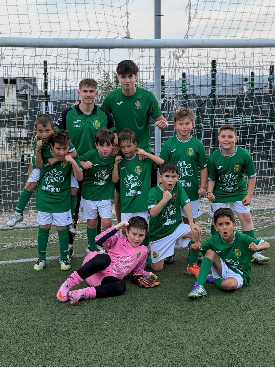 AD LA CABRERA 💚🤍⚽️ tweet media