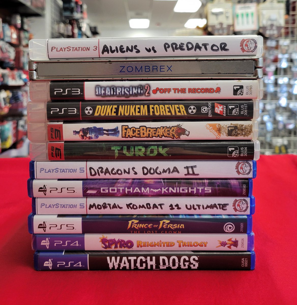 BigRedsRetroGmz's tweet image. Does anyone have the camo controller but not the matching PS4? Now is your chance to reunite them.

#Playstation #PS3 #PS4 #PS5 #CallOfDuty #PhysicalMedia #RetroGaming #RetroGames