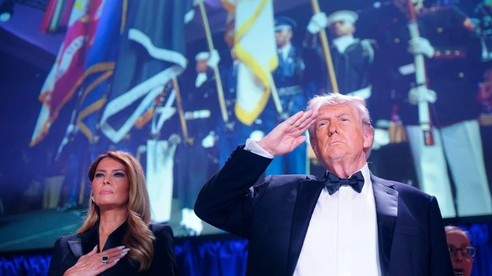 FOXNashville's tweet image. President Donald Trump, First Lady Melania Trump, Vice President JD Vance, and several top officials were inside the Washington Hilton at the White House Correspondents' Dinner when shots were fired Saturday night. bit.ly/3P12i4w