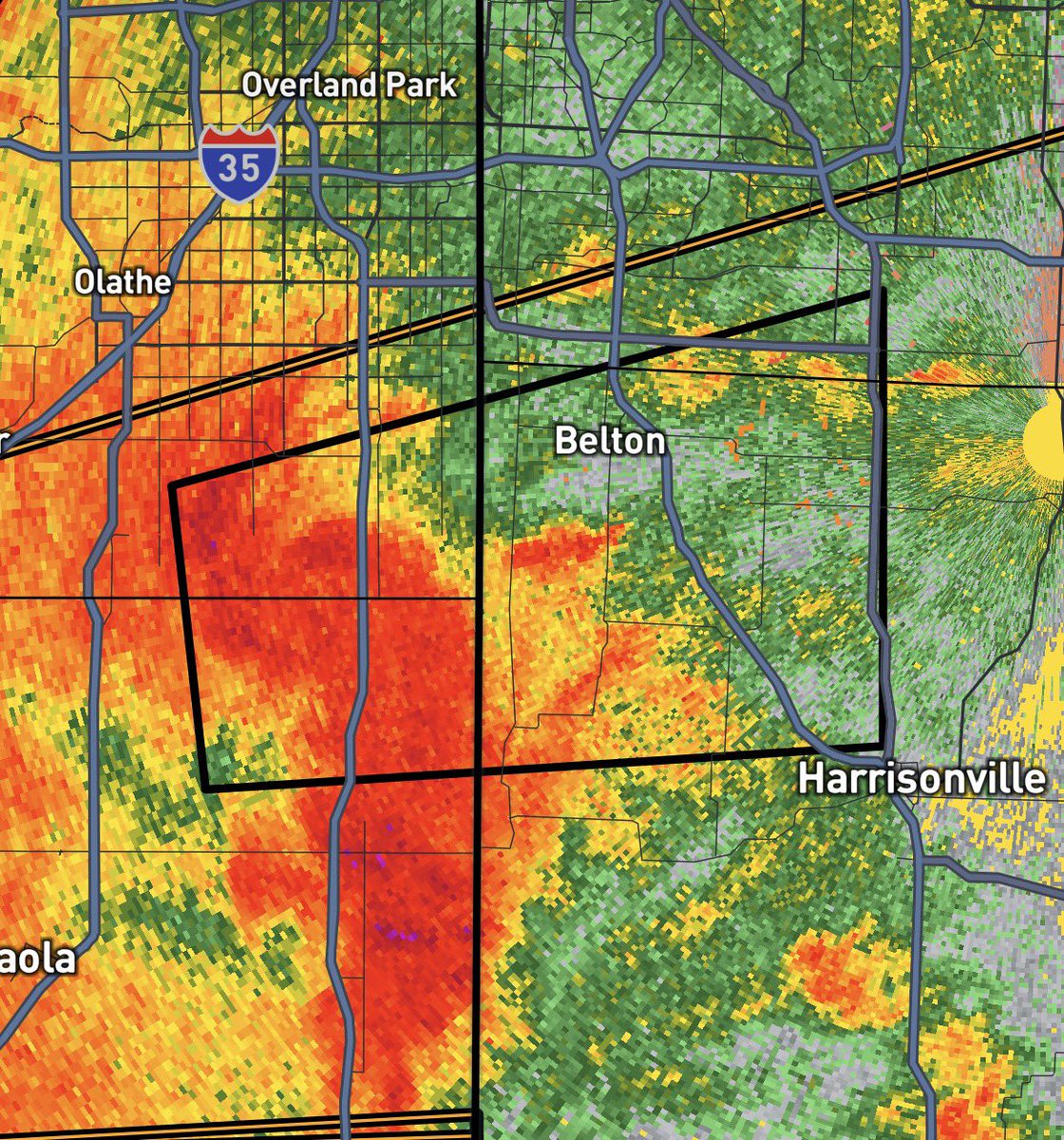WeatherWatcherX's tweet image. Tornado Warning for Cass, Jackson, MO, Johnson &amp;amp; Miami counties, KS until 5:30 PM CDT. 

Seek shelter now!

#tornado #weather #wxtwitter #KSwx #MOwx