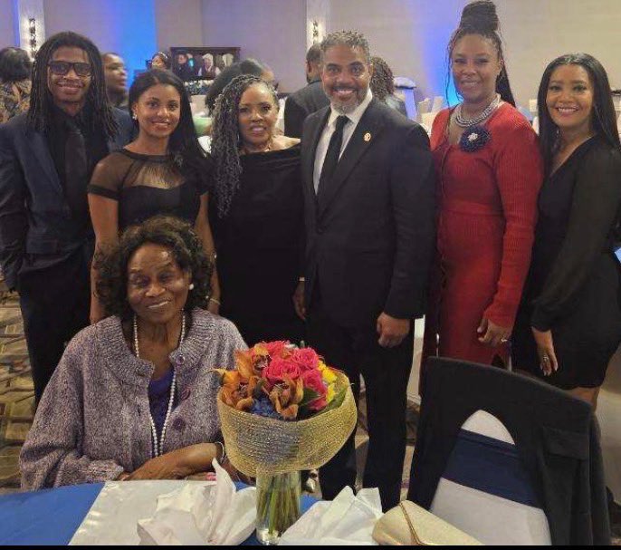 Rep. Steven Horsford tweet media