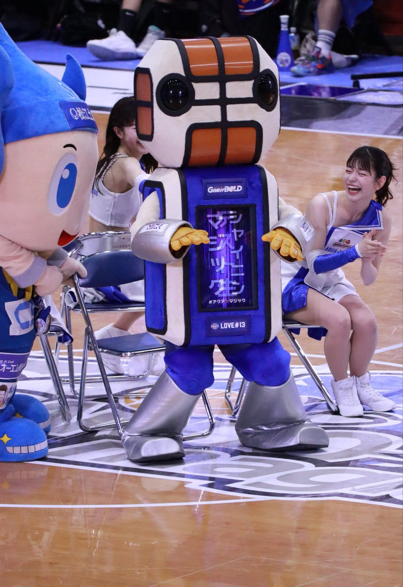 おつけ tweet media