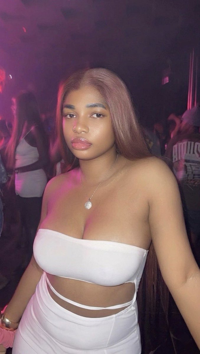 Fine_girlrita tweet media