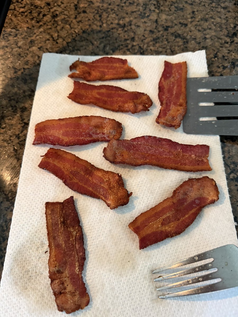 Weasel Repair Man! Pop goes the weasel! tweet media